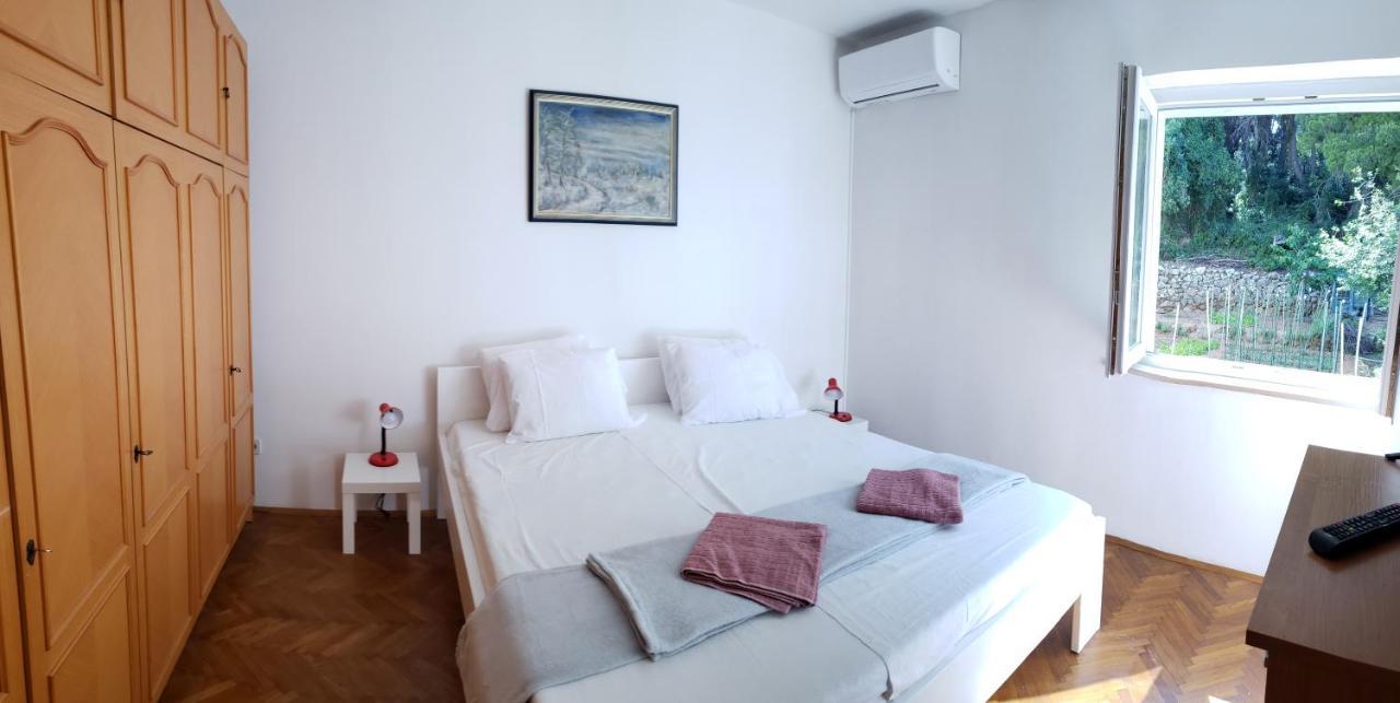 Pine Tree Apartment Ragusa Esterno foto